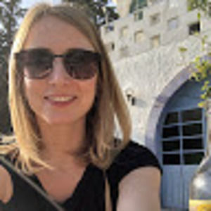 Meet your Posher, Megan